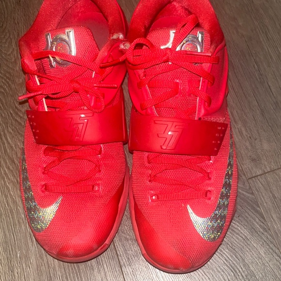 KD basketball sneakers